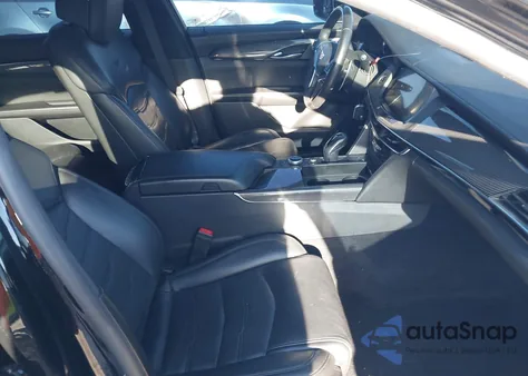 2019 Cadillac Ct6-V Blackwing z USA, uszkodzony, nr VIN 1G6KW5RJ4KU138722